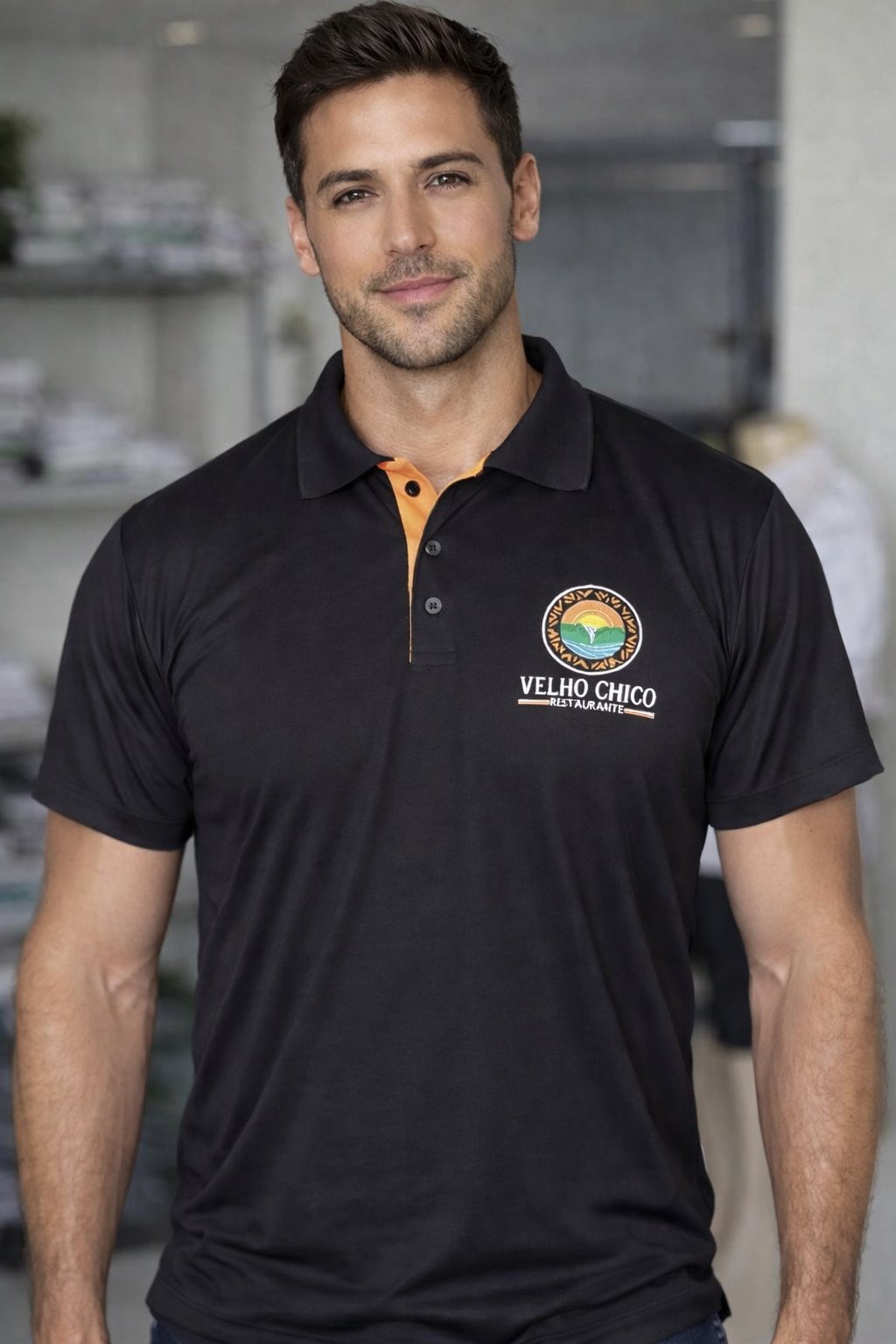 Polo com bordado